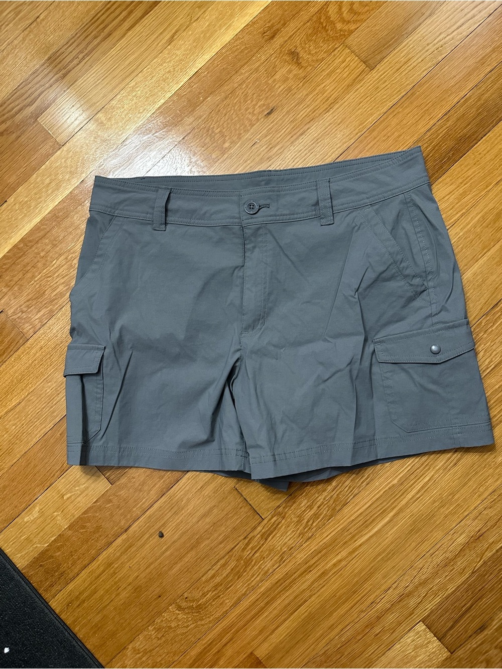 Eddie Bauer Slate Gray Cargo Shorts